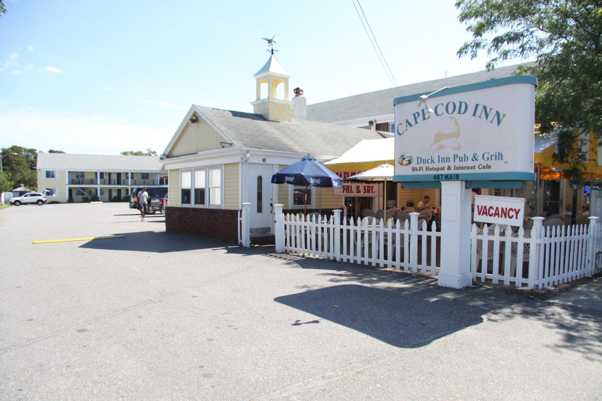Cape Cod Inn Hyannis Buitenkant foto